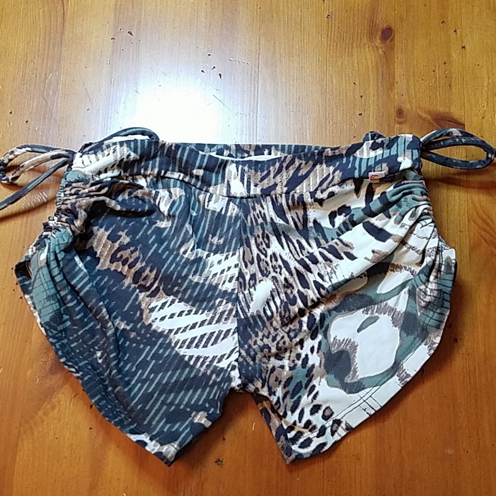 Yoga shorts